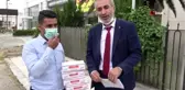 Adanalı iş adamı 1 milyon ücretsiz maske dağıtımı hedefine doğru ilerliyor