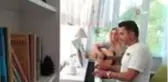 2 kardeş anneler günü için özel şarkı besteledi