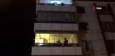 Amasya'da eğlence sokakta, vatandaşlar balkonda