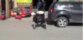 Engelli maaşını bağışlayan genç kız: 
