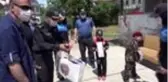 DÜZCE Bayramlık kıyafetler polislerden