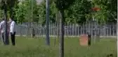 KÜÇÜKÇEKMECE'DE PARK ÇÖPLE DOLDU TAŞTI