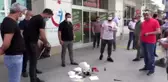 Malatyalı kuaför ve güzellik salonlarından tepki...Sağlık Müdürlüğü önünde protesto yaptılar