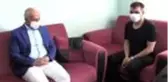 İşine son verilen belediye çalışanına destek ziyareti
