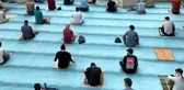 Almanya'da koronavirüs sonrası ilk cuma namazı kılındı