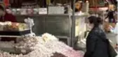 Eminönü'nde sosyal mesafesiz bayram alışverişi