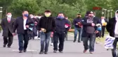 Almanya'nın Essen kentinde bayram namazı açık alanda kılındı
