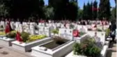 İSTANBUL Şehit ailelerini bayramda belediyeler şehitliğe götürdü