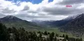 Antalya'nın Göktepe Yaylası'nda mayıs karı