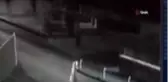 Babasının mezarını kardeşinin parçaladığı kurduğu sistemle ortaya çıktı.