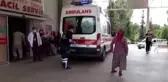 Hafif ticari araç uçuruma yuvarlandı: 2 yaralı
