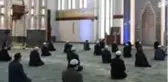 Normalde 1 buçuk saat süren Cuma namazı Antalya'da 20 dakikada kılınacak