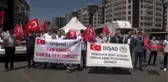 Şehit yakınlarından 