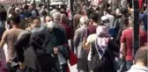 İstanbul'da vatandaşlar kısıtlama öncesi meydanlara koştu