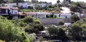 Gazeteci yazar Yılmaz Özdil'in eşinin üzerine kayıtlı Bodrum'daki villanın bir bölümünde yıkım...