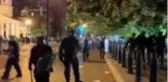 Beyaz Saray önündeki Floyd protestoları çatışmalara sahne oldu (6) - WASHINGTON