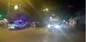 Kırıkkale'de silahlı kavgada 5 kişi yaralandı, şüpheliler kaçtıkları minibüsle 2 polise çarptı.