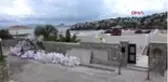 MUĞLA Özdil'in villasındaki kaçak eklentilerin yıkımı sürüyor