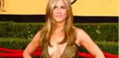 Jennifer Aniston, çıplak pozunu koronavirüs yardım kampanyası için açık arttırmaya çıkardı