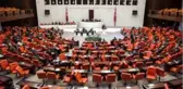Son dakika: CHP'li Enis Berberoğlu, HDP'li Musa Farisoğulları ve HDP'li Leyla Güven'in milletvekillikleri düşürüldü
