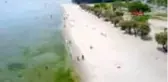 MENEKŞE PLAJI'NDA DENİZE GİRENLER HAVADAN GÖRÜNTÜLENDİ