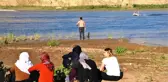 Serinlemek için nehre giren iki kardeşten biri boğuldu, diğeri kayboldu