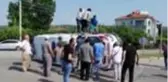 Devrilen ambulanstaki sağlık personeli vatandaş tarafından böyle kurtarıldı