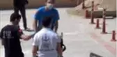 Koronavirüsü bahane etti, kelepçeli ev hapsi istedi, yakınları fenalık geçirdi