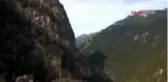TRABZON Sümela'ya maske ve sosyal mesafeli ziyaret