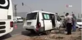 Antalya'da yolcu otobüsüyle personel servis minibüsü çarpıştı: 1 ölü