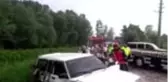 Sakarya'da dereye devrilen otomobilin sürücüsü yaralandı