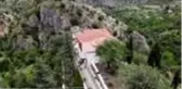 Tarihin gölgesine cuma namazını eda ettiler
