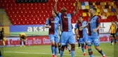 Trabzonspor, Göztepe'yi deplasmanda 3-1 mağlup etti