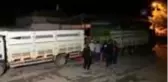 Ahırdan çaldıkları 40 küçükbaş hayvanı satmaya götürürken yakalandılar