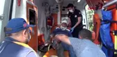 Bursa'da, otomobil ile hafif ticari araç kafa kafaya çarpıştı 3 yaralı