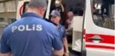 Ara sokakta aşırı sürat yapan 2 motosikletli, kendilerine tepki gösteren mahalleliye ateş açtı