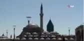 Mevlana Müzesi'ndeki yeşil kubbenin çinileri 60 yıl sonra yenileniyor