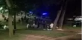 Maçka Parkı'nda horon tepen, nargile içen gençler sosyal mesafe kurallarını unuttu