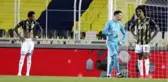 Emre Bol'dan Fenerbahçeli futbolculara sert eleştiri: Kulübün paralarını çatır çatır yiyin, yazıklar olsun