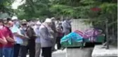 KONYA Kazada ölen anne ve kızı son yolculuğuna uğurlandı