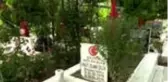 Şehit yakınları Babalar Günü'nde kabristanı ziyaret etti