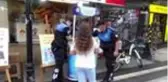 Düzce'de miniklerin maskelerini polis abi ve ablaları verdi