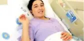 Türkiye'de gerçekleşti: Dünyanın ilk başarılı rahim nakli hastası bebeğini kucağına aldı