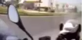 Sınav merkezini bulamayan adayın yardımına polis yetişti