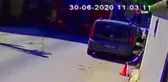 Yaşlı adamın tırın altında kalarak hayatını kaybettiği kaza kamerada