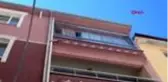 Sokakta kanlar içinde bulundu, 4'üncü kattaki balkondan düştüğü belirlendi