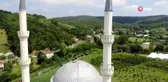 Yapıldığı günden beri leyleklerin yuvası Değirmendere Camii görüntülendi