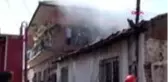 AYDIN Aynı saatlerde çıkan yangında 2 ev küle döndü