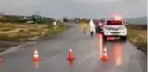 Köy yolu taşkın tehlikesi nedeniyle ulaşıma kapatıldı