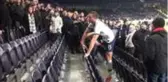 Tribüne çıkarak taraftar kovalayan Eric Dier'e 4 maç ceza verildi